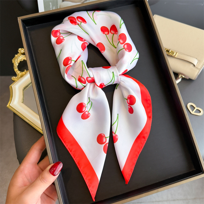 Luxury Bags In China - Écharpe carrée en Satin de luxe