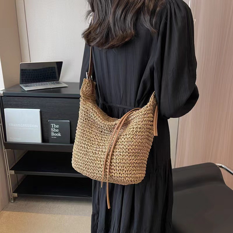 Sac d'été en paille tressée po - Luxury Beach Bags Ysl avis et prix