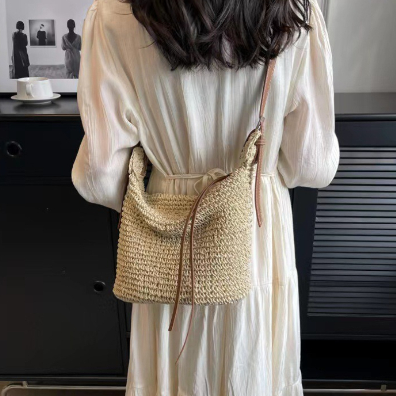 Sac d'été en paille tressée po - Luxury Beach Bags Ysl avis et prix
