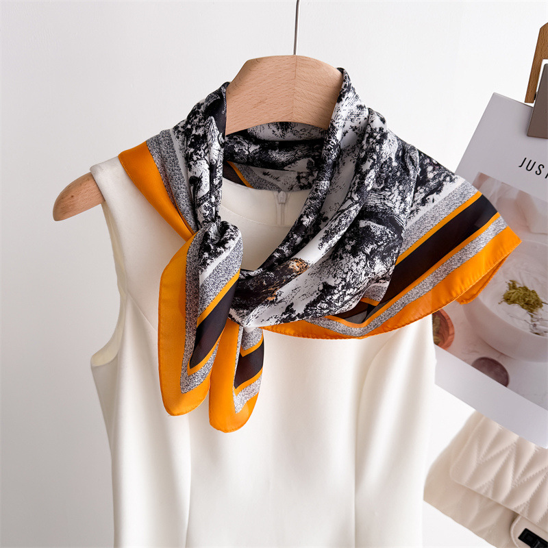 Foulards de luxe imprimés Jung - Luxury Bags In China Wholesale avis et prix