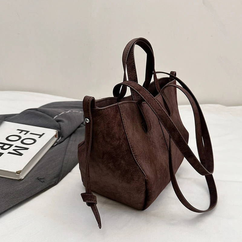 Sac à bandoulière à loquet en  - Luxury Bags For Sale avis et prix