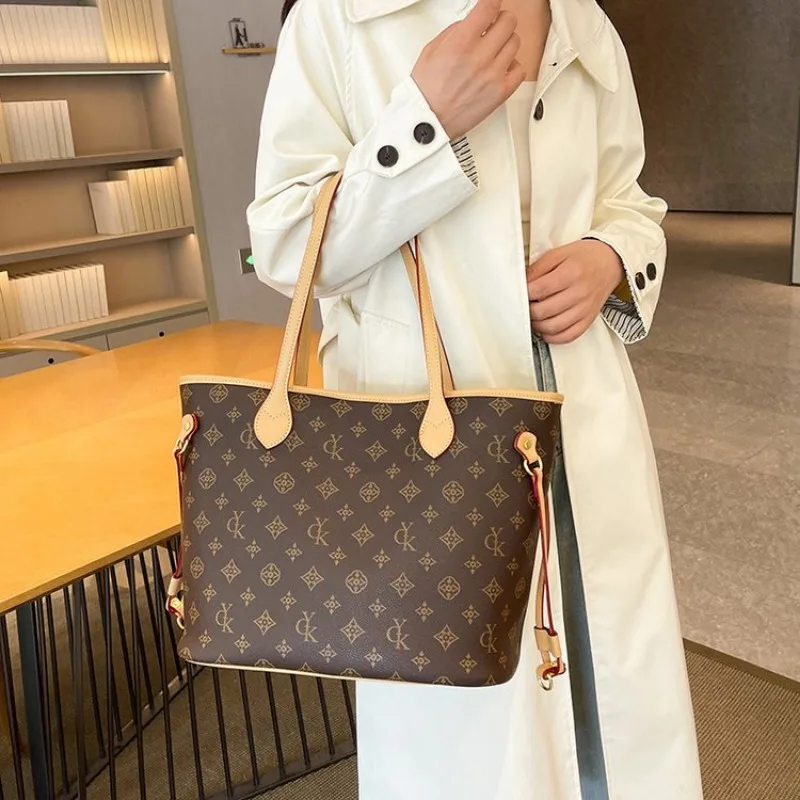 Sac à bandoulière élégant en c - Luxury Bags Lv avis et prix