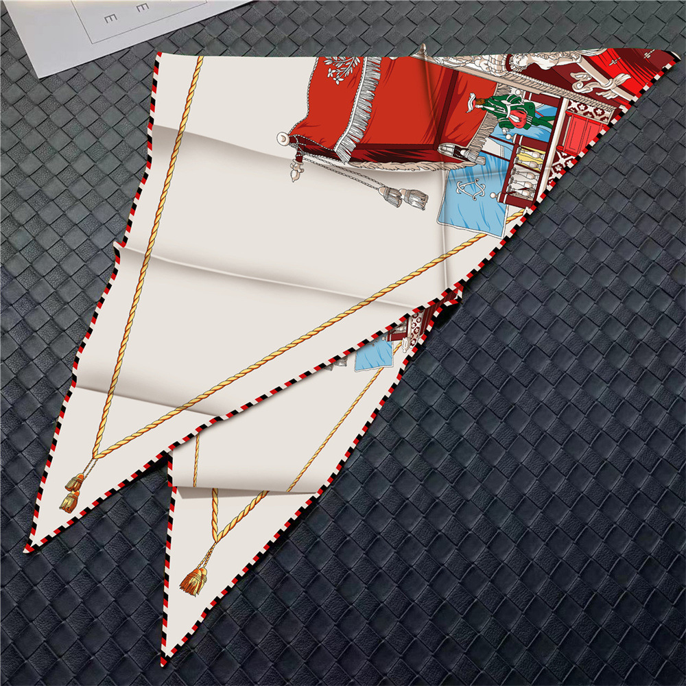 Triangle sergé écharpe de luxe - Luxury Bags La avis et prix
